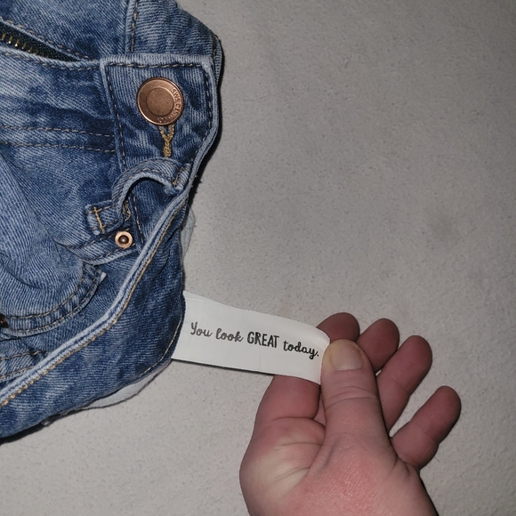 MOM brand high rise jean shorts Size 1 - Picture 5 of 6